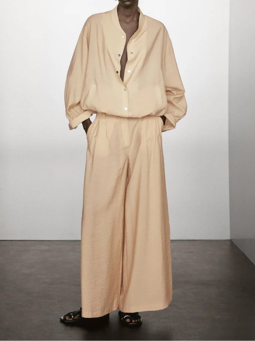 Massimo Dutti Loose fitting bomber jacket  S